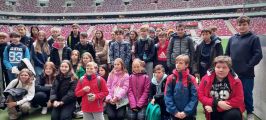 Wycieczka klasy VI B I VII D do Centrum Nauki Kopernik i na Stadion Narodowy, 