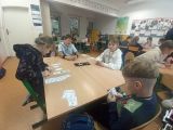 Zajęcia z brydża w klasie 3d, 
